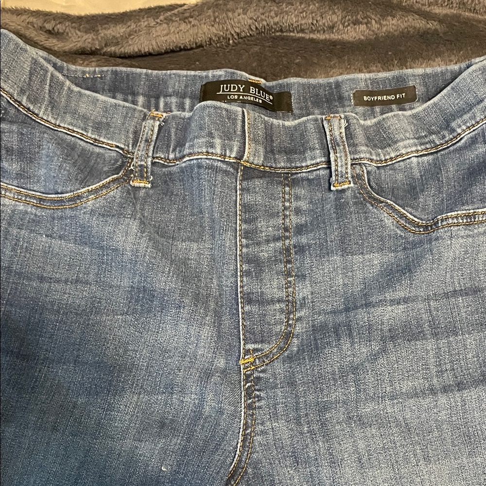 Judy Blue Women's Light Blue Boyfriend Jeans